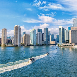 Top car rental companies in Downtown Miami